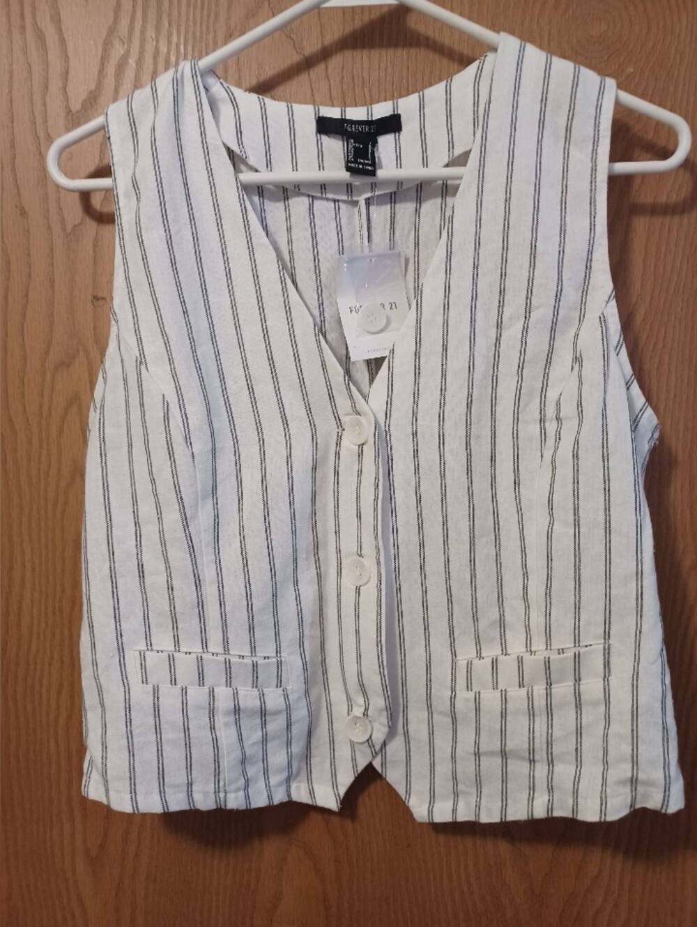 NWT FOREVER21 Striped Vest Size Large